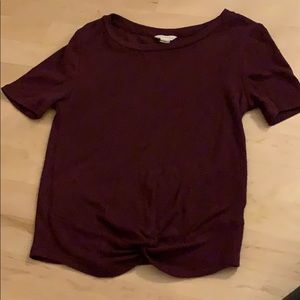 Burgundy twist top